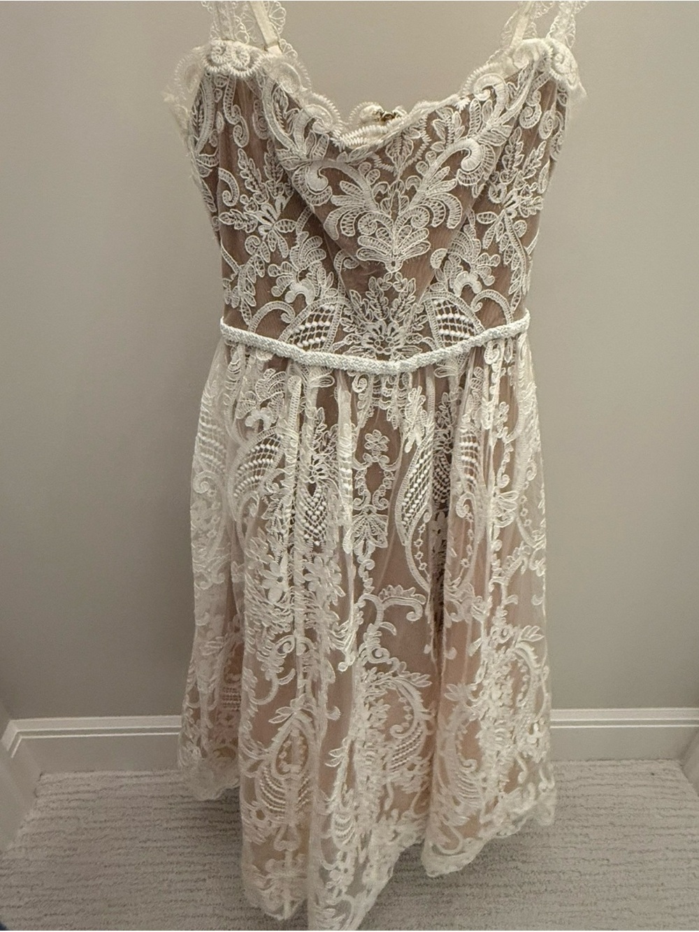 Bronx and Banco Nude and White Lace Midi Dress - Picture 5 of 8
